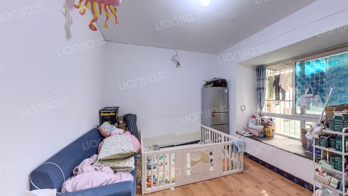 泰山大道东段28号二手房实景图