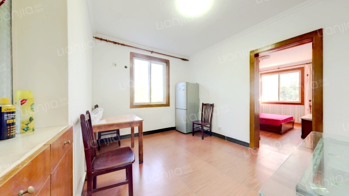 现代花园二手房实景图