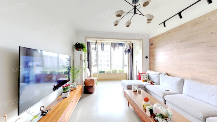 荣盛香缇澜山二手房实景图