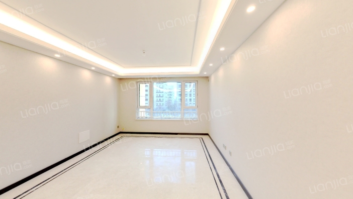 万科翡翠滨江二手房实景图