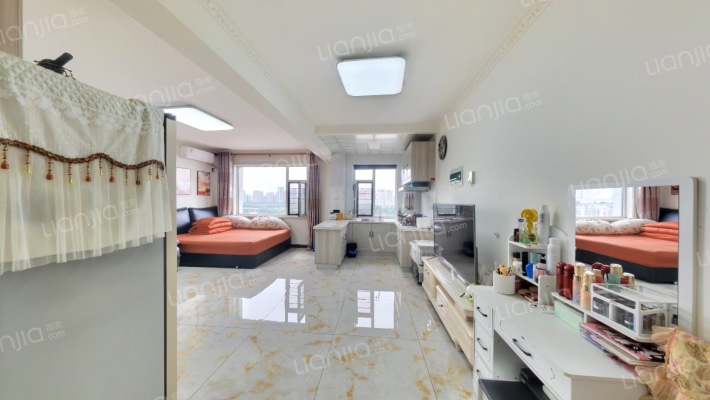 路弘·阳光佳苑二手房实景图