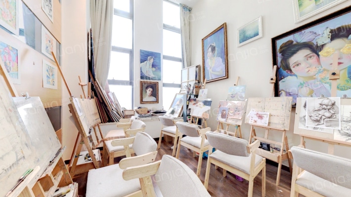 克拉公馆二手房实景图