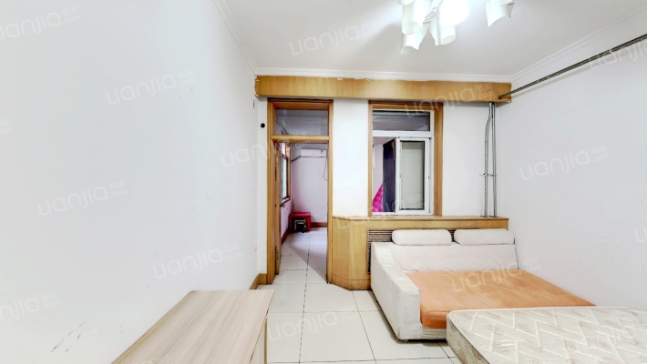 燕子山小区东路二手房实景图