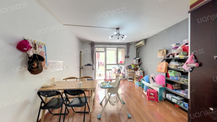 金色漫香林五期二手房实景图