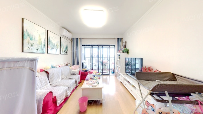 卓越蔚蓝山二手房实景图