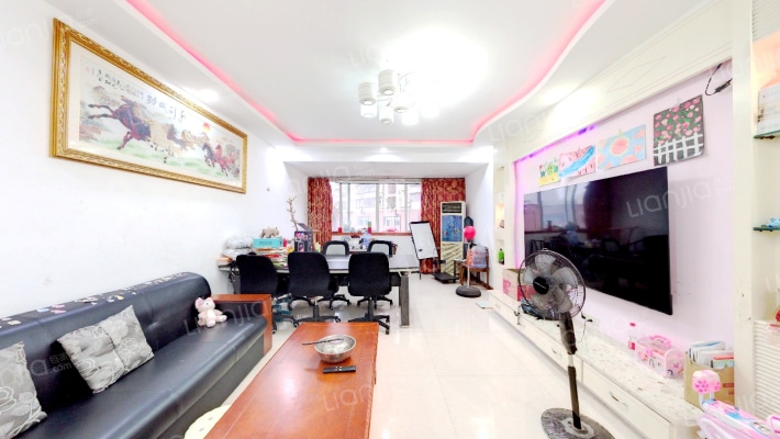 荣鼎新苑二手房实景图