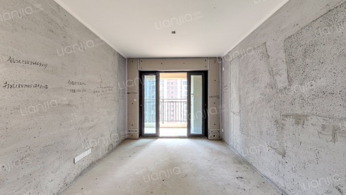 金辉优步学府二手房实景图