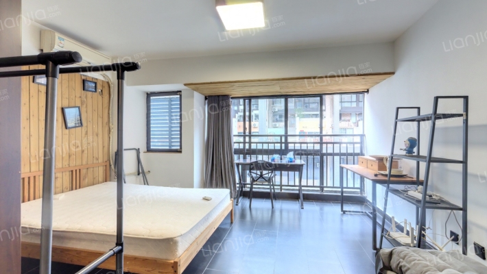 曼哈顿自然派二手房实景图