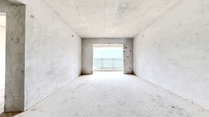 凯旋华府二手房实景图