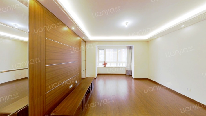 万科城四期二手房实景图