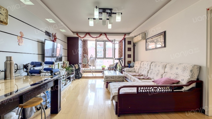 尚西泊图二手房实景图