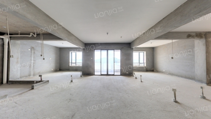 加州香溪美地二手房实景图