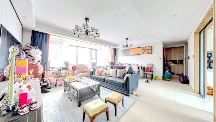 海信珠山小镇二期格林二手房实景图