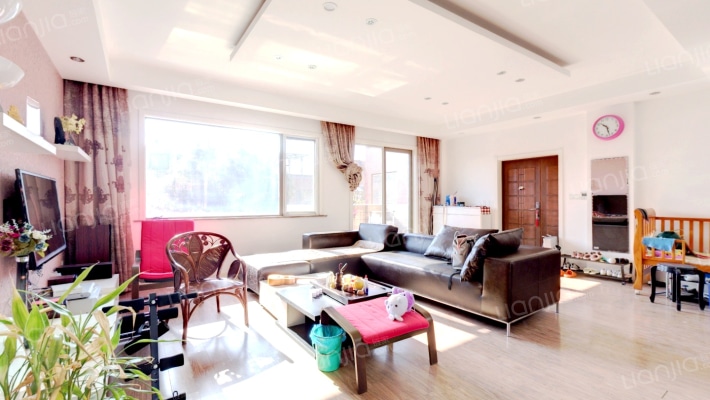 新浦江城(江栀路350弄)二手房实景图