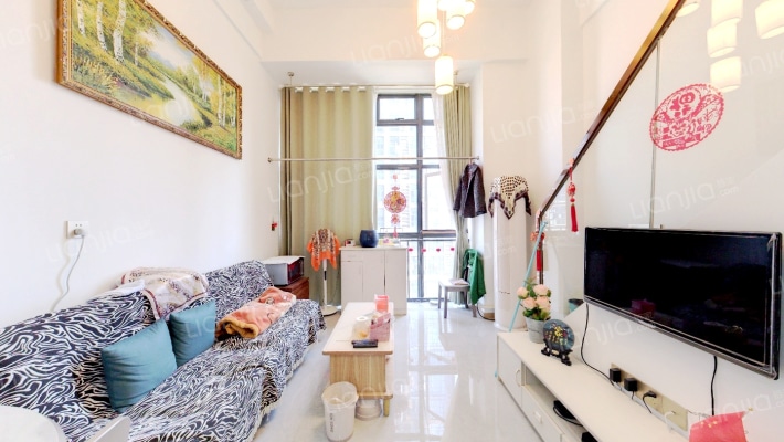 海伦广场二手房实景图