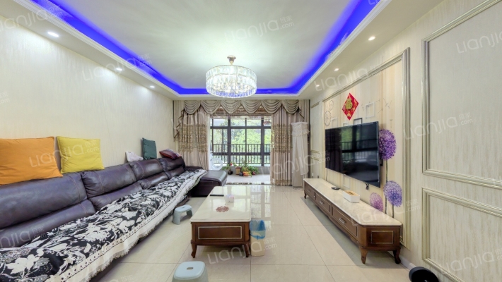 金品佳苑二手房实景图