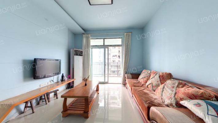 恋城公寓二手房实景图