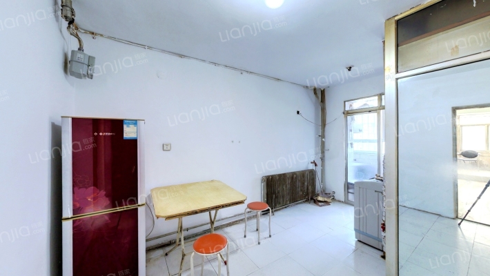 荣光小区二手房实景图