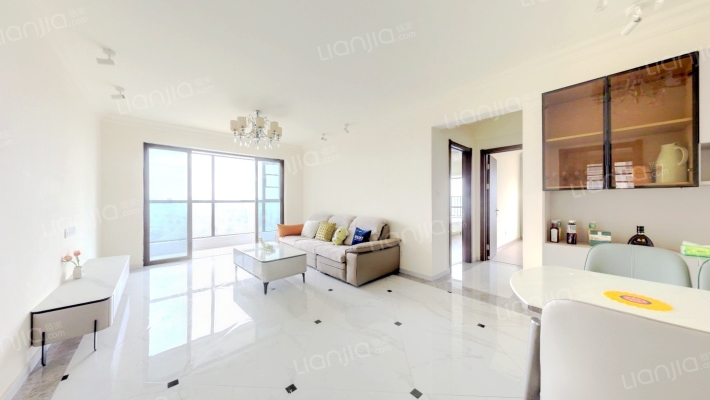 郑州碧桂园湖光山色二手房实景图