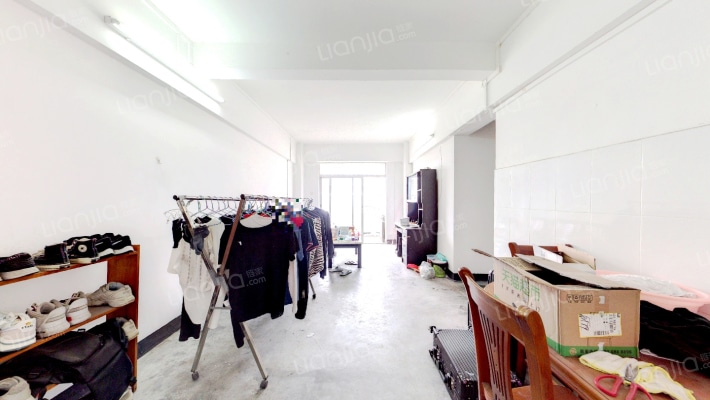 华联大学宿舍二手房实景图