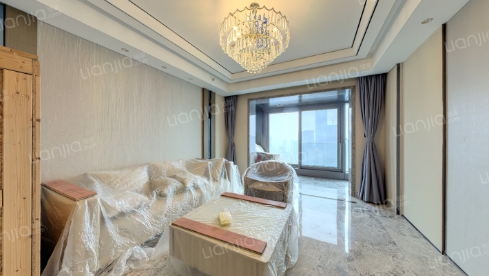 融创中心武汉壹号院二手房实景图