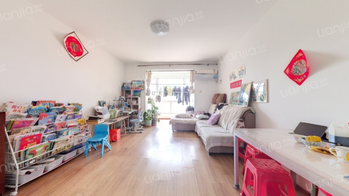 龙兴家园二手房实景图