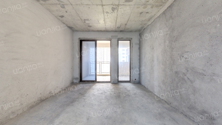 奥园天翔誉峰二手房实景图