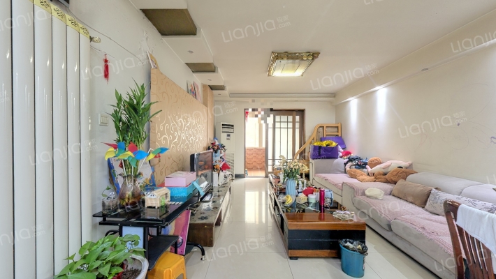 嘉佰丽园二手房实景图