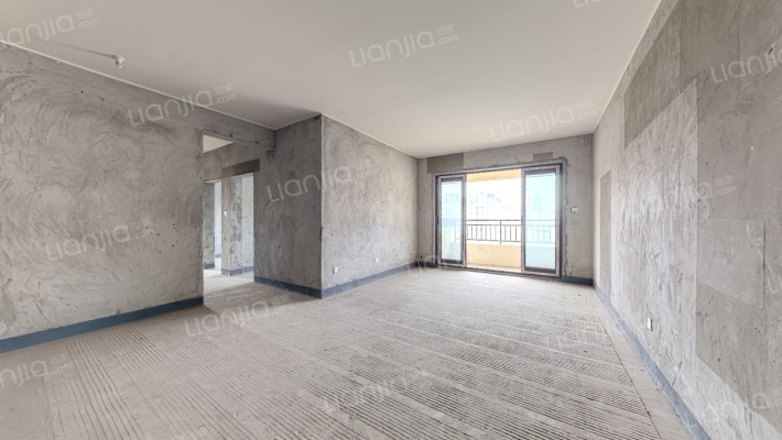 融汇半岛香缇卡纳二期二手房实景图