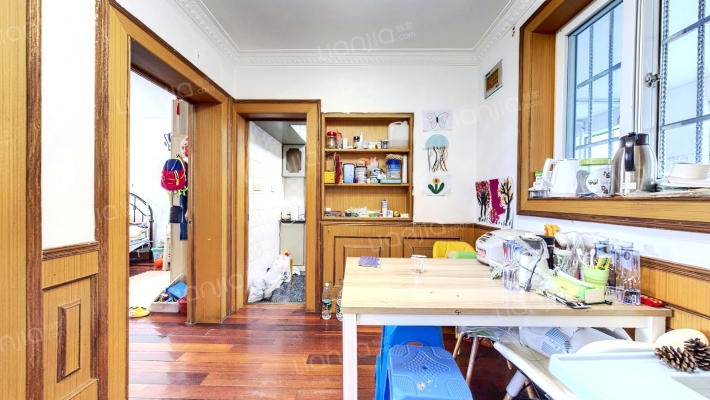 香山新村东北街坊二手房实景图