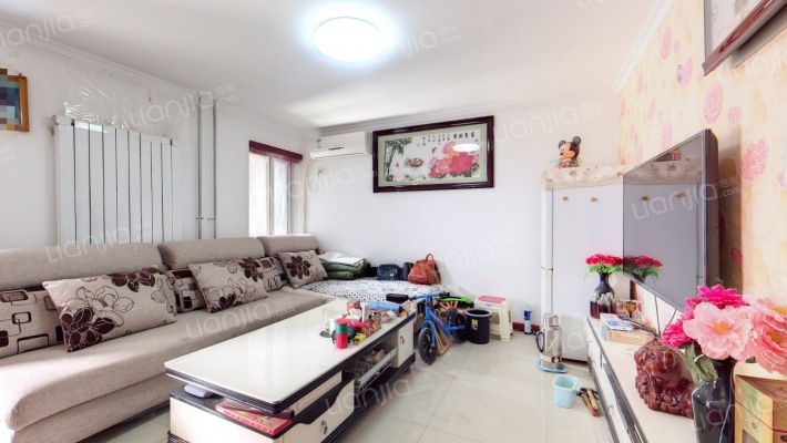 泾渭明珠小区二手房实景图