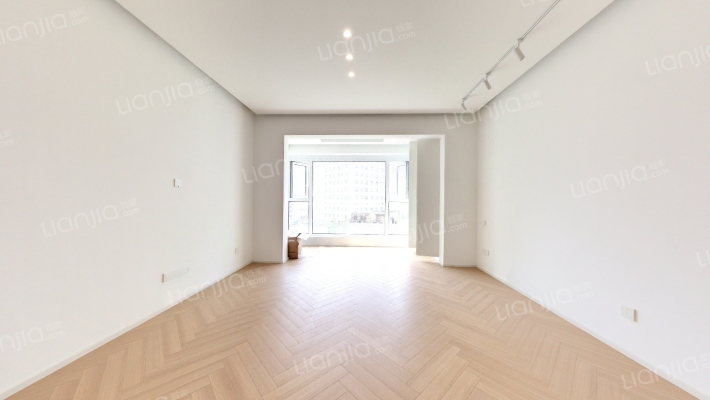 淮海晶华苑二手房实景图