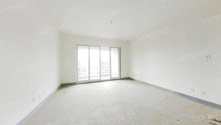 中南君悦府二手房实景图