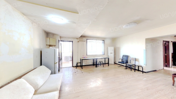 紫来花园二手房实景图