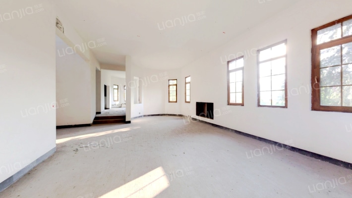 上邦高尔夫国际社区B组团二手房实景图