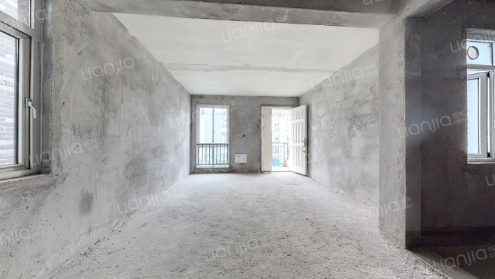 珠江青城采乐郡二手房实景图