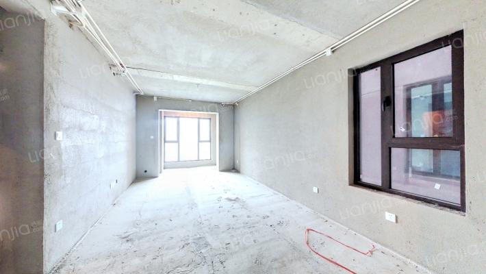 安联生态城凯旋府二手房实景图