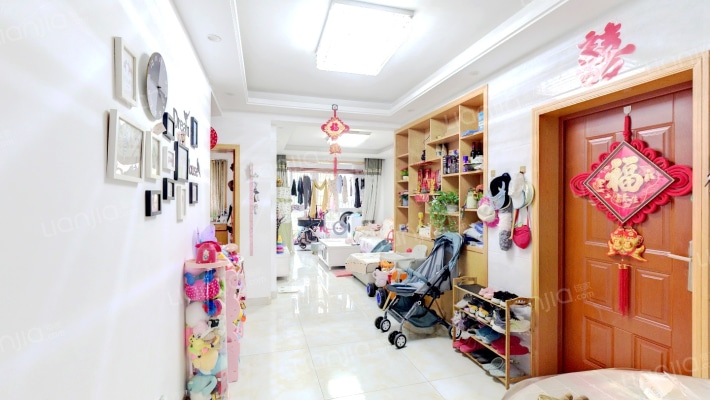 文一名门皇马A区二手房实景图