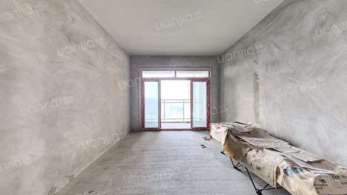 蟠龙龙蟠凤逸二手房实景图