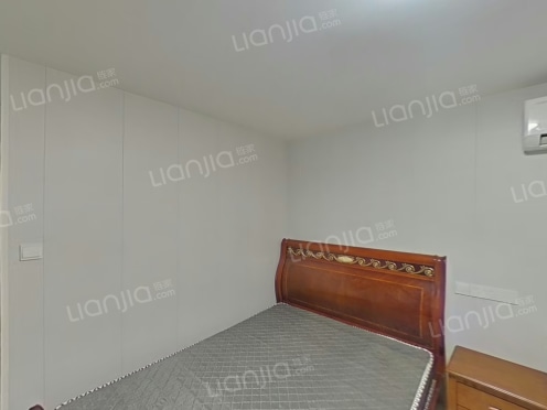 合租·凯马汽车用品城 5居室 东卧