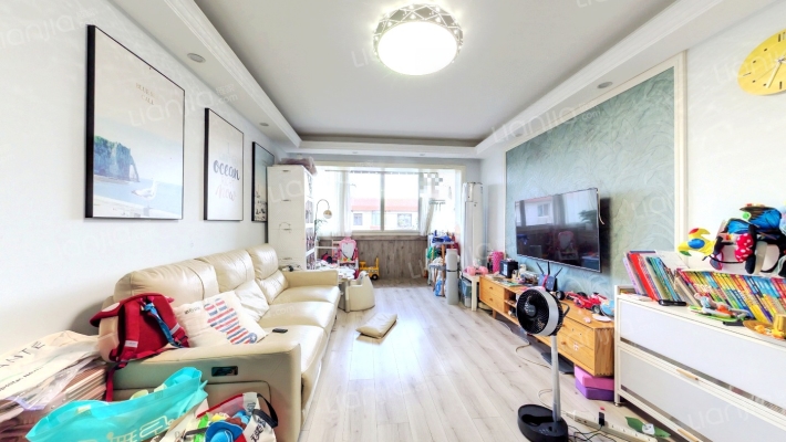 金杨路750弄二手房实景图