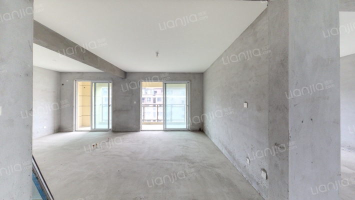 天澜湾花苑二手房实景图