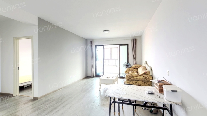 乐富强悦湖西岸二手房实景图