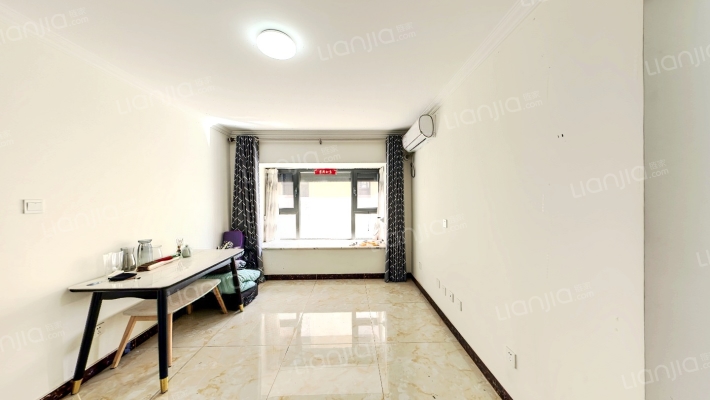 恒大江湾二手房实景图