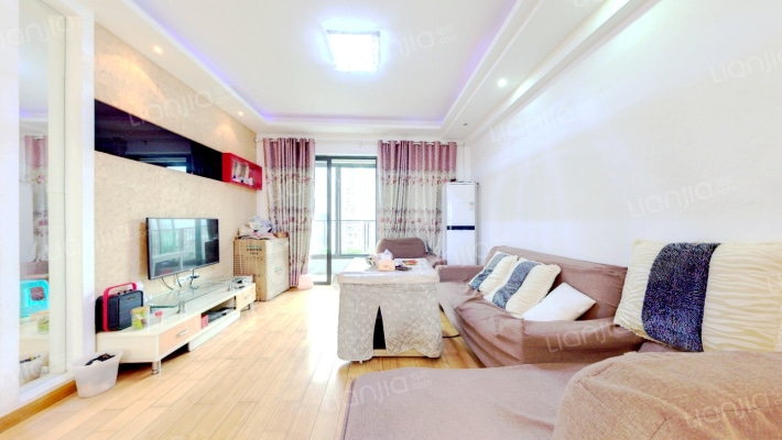 融科城二手房实景图