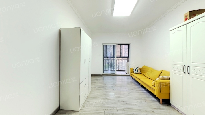 光谷航天城二手房实景图