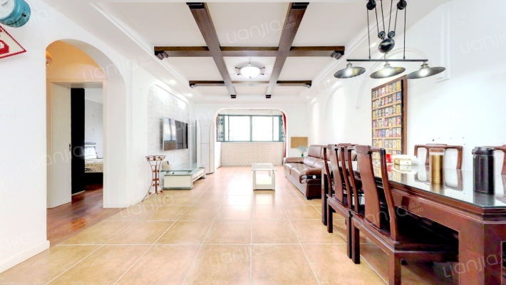 彭豪公寓二手房实景图