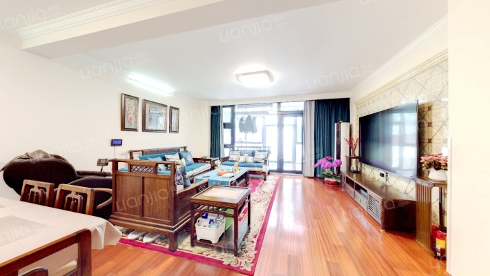 万科蓝山二手房实景图