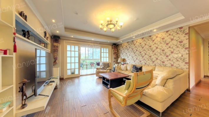 花间集二手房实景图