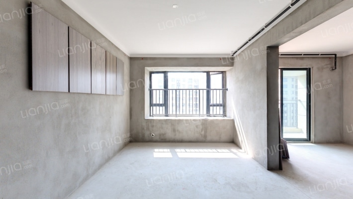 荻江郦庭二手房实景图